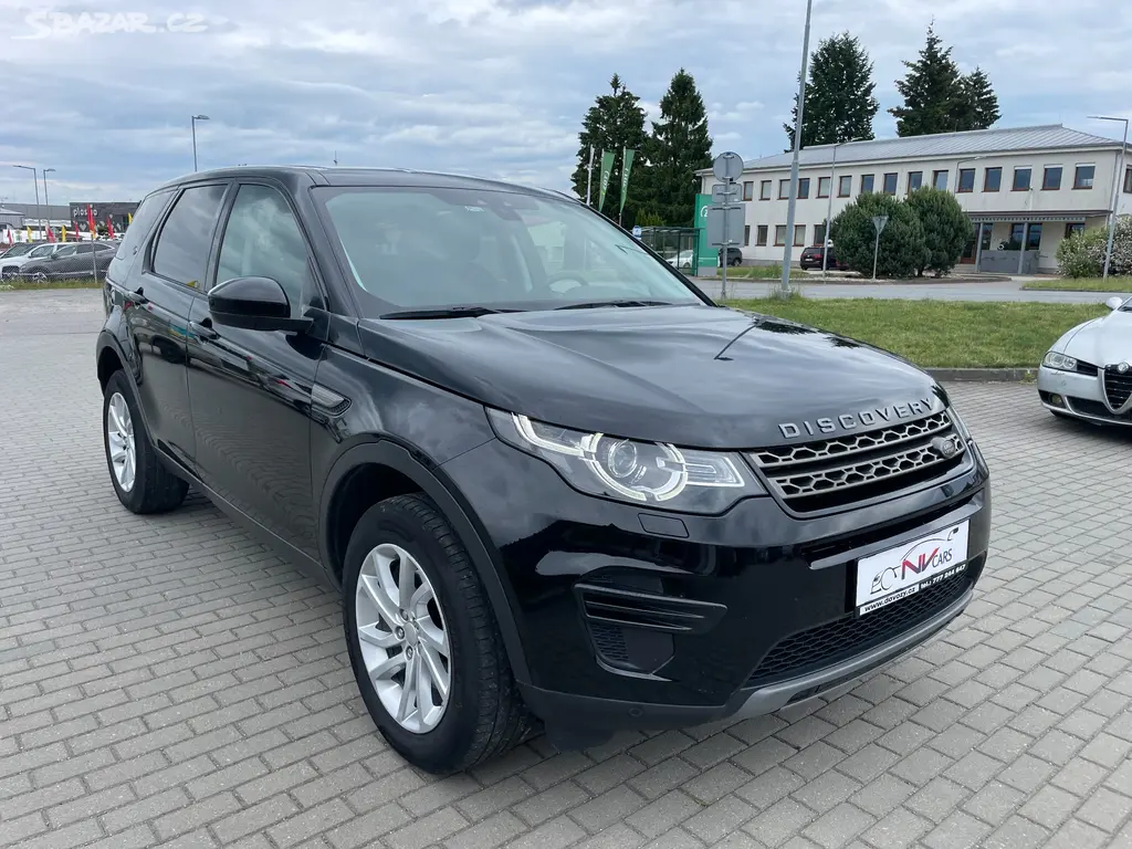 LAND ROVER DISCOVERY SPORT 2,0TD4 110kw AWD Aut 18 - fotka 6