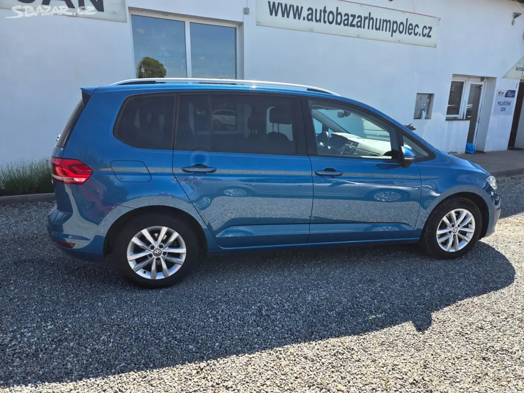 Volkswagen Touran, 1.2 TSI Serviska, TOP - fotka 3