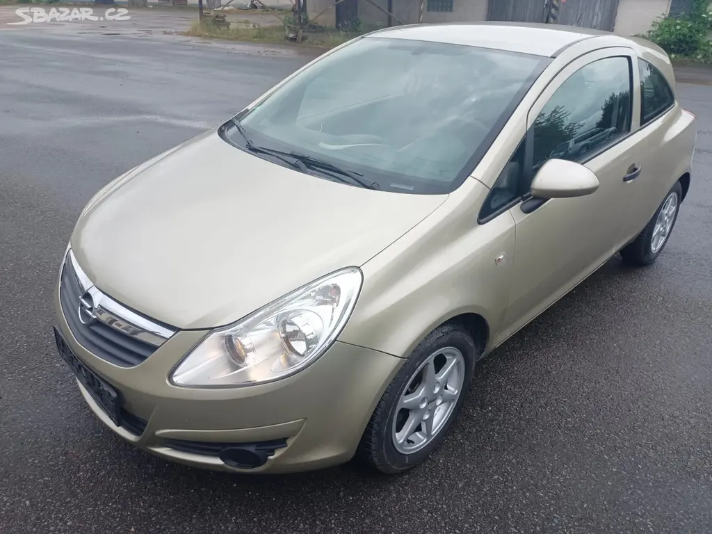 Opel Corsa D 1.2 59Kw RV.2009 naj.119tis.-NOVÁ STK