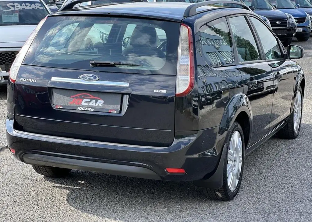 Ford Focus 1.8TDCi 85kw KLIMATIZACE ALU manuální - fotka 6