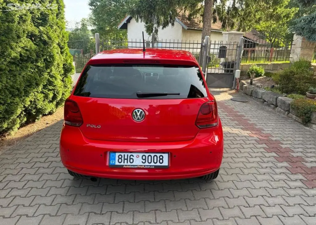 Volkswagen Polo 1,2 TSi/77 kw pravidel servis - fotka 5