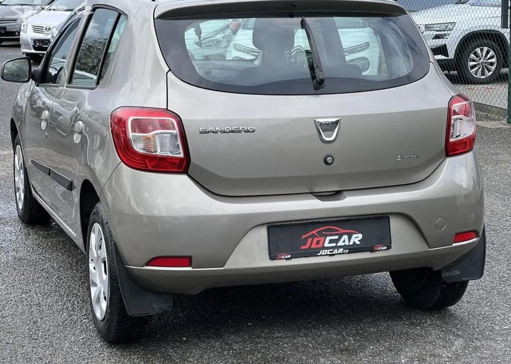 Dacia Sandero 1.2i 16v KLIMA KOUPENO V ČR manuální - fotka 5