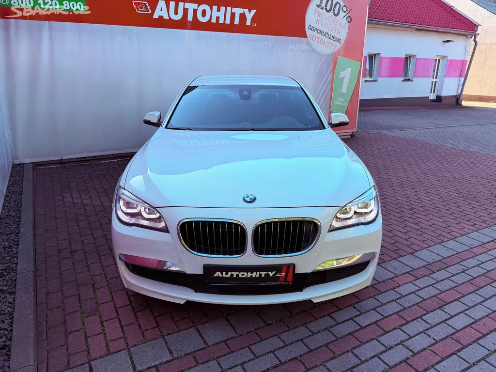 BMW Řada 7, 740d xDrive, M Paket, B&O, ČR, - fotka 2