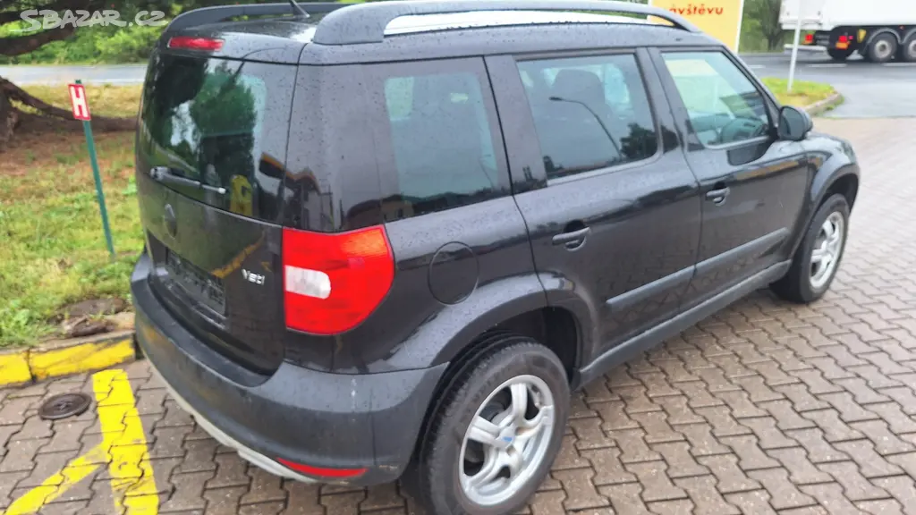 Škoda Yeti 1.2TSi/77kW, r. 12/2013, naj.107.105 km - fotka 4