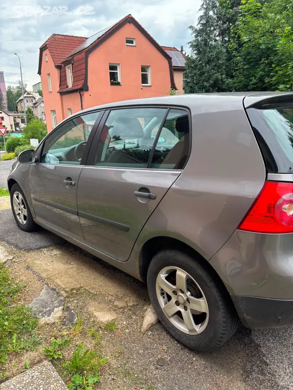 Volkswagen Golf V - fotka 6