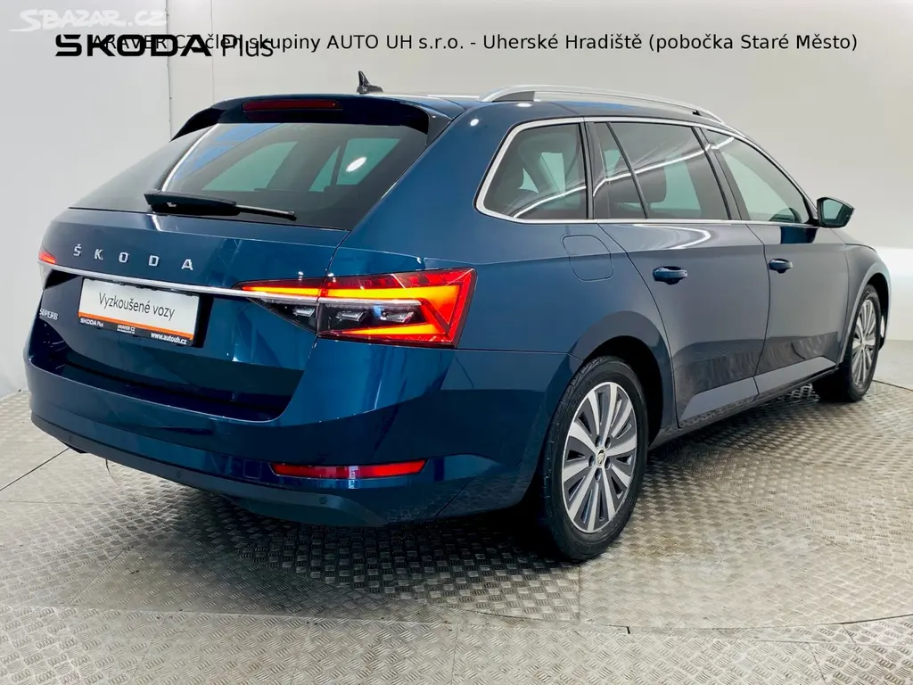 Škoda Superb, 2.0 TDI 110kW DSG Style - fotka 2