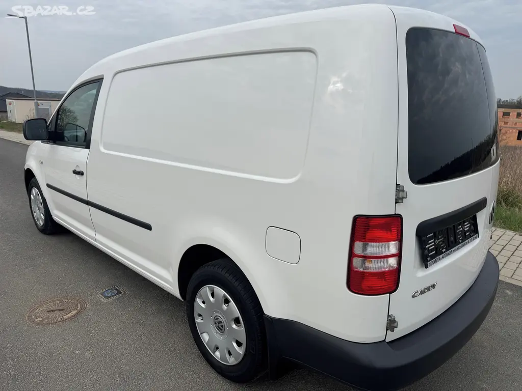 Volkswagen Caddy MAXI 1.6 TDI - fotka 6