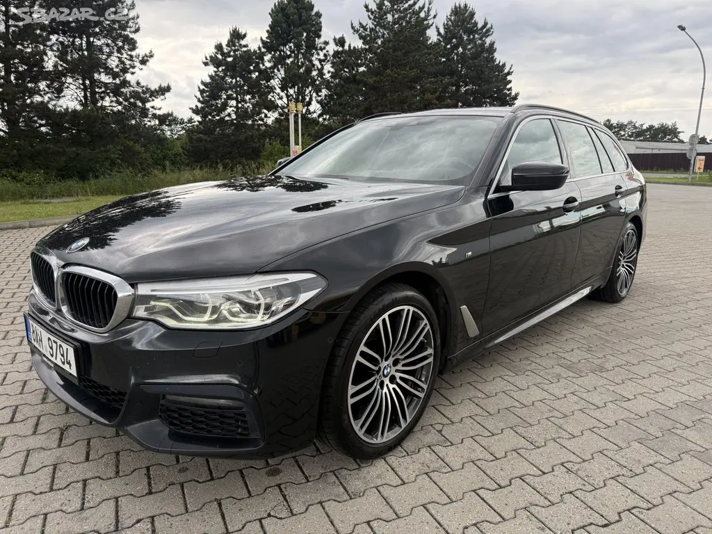 BMW Řada 5, 520 x-Drive M-packet, tažné - fotka 2