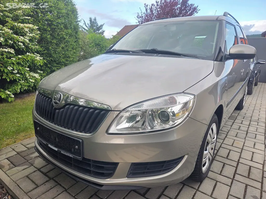 Škoda Roomster 1.2 tsi 63kW Ambition 2013 jen 149t