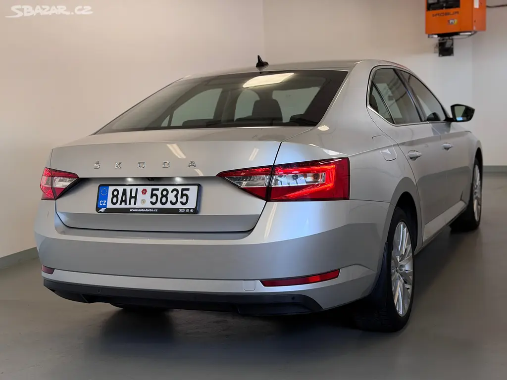 Škoda Superb, STYLE 2,0 TDI 110kW Tažné - fotka 5