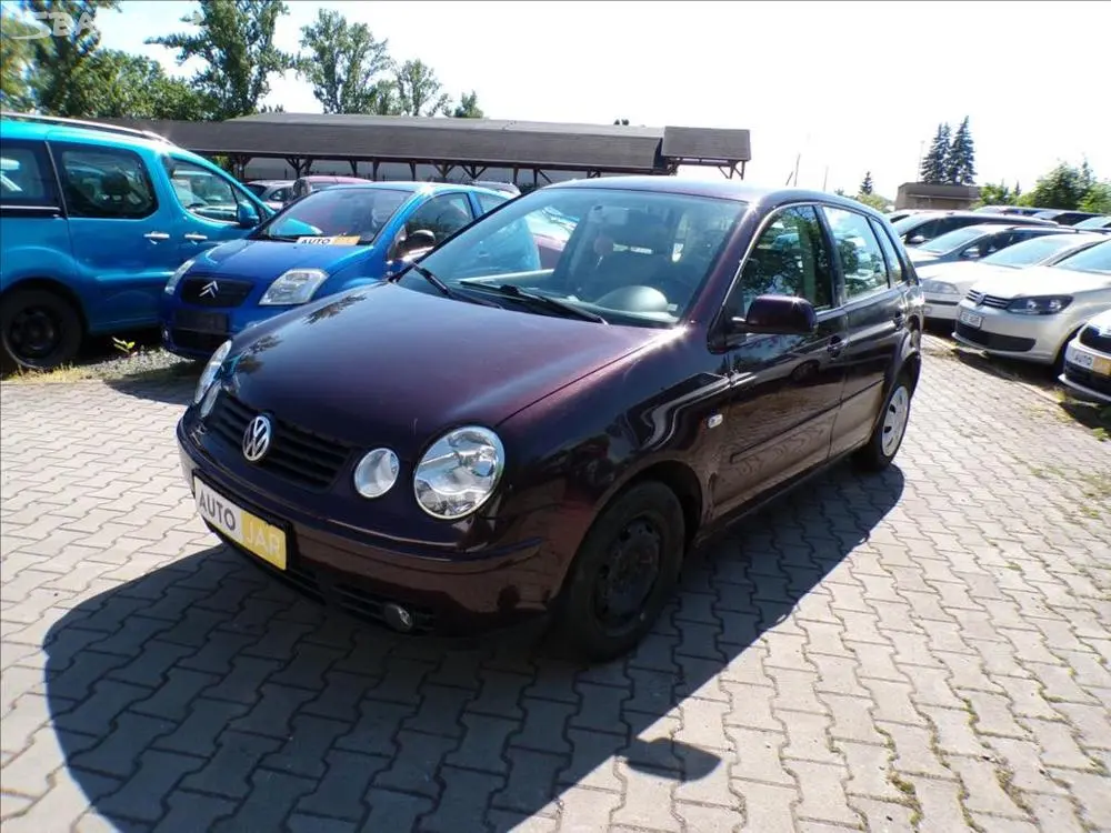 Volkswagen Polo 1,2 i KLIMA,TAŽNÉ ZAŘÍZENÍ - fotka 2