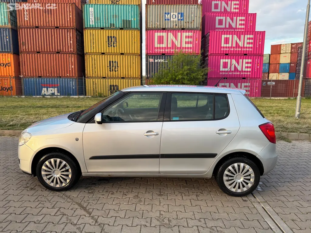 Škoda fabia 2 1.2htp - fotka 2
