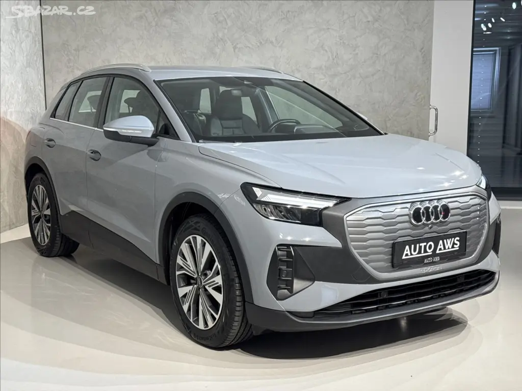 Audi Q4 e-tron, 35 125kW LED Kessy PDC - fotka 4