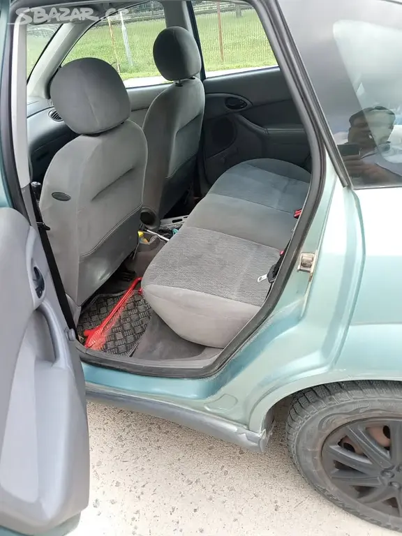 Ford focus 1,6 16v r.v.2000 po rozvodech - fotka 3