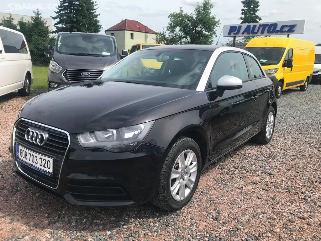 Audi A1, 1.6 TDI 66,KLIMA,ČR,KM...