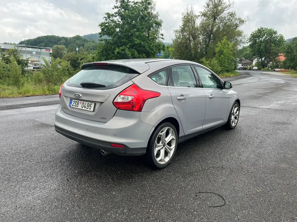 Ford Focus Mk3 1.6 EcoBoost 110 kW Titanium - fotka 5