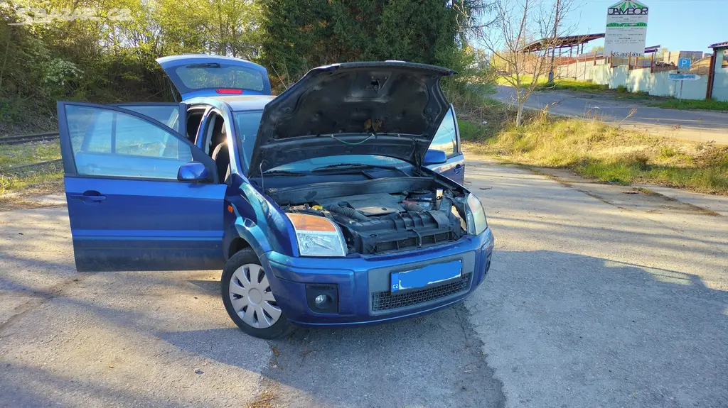 Ford Fusion 2009 (156 tis.), STK do 10/27 - fotka 2
