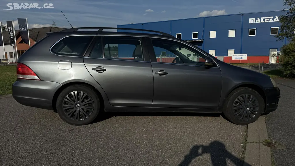 Volkswagen Golf Variant, 2.0TDI DSG 103KW - fotka 6