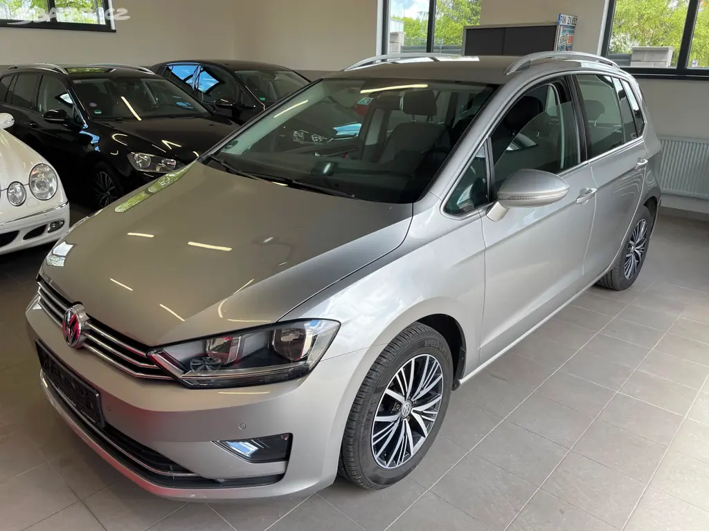 VW GOLF 7 SPORTSVAN 1,2 TSI 81KW HIGHLINE TOP STAV