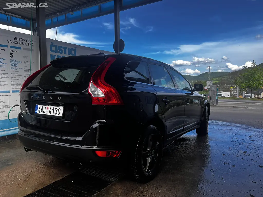 Volvo XC60 2.4 151kw - fotka 2