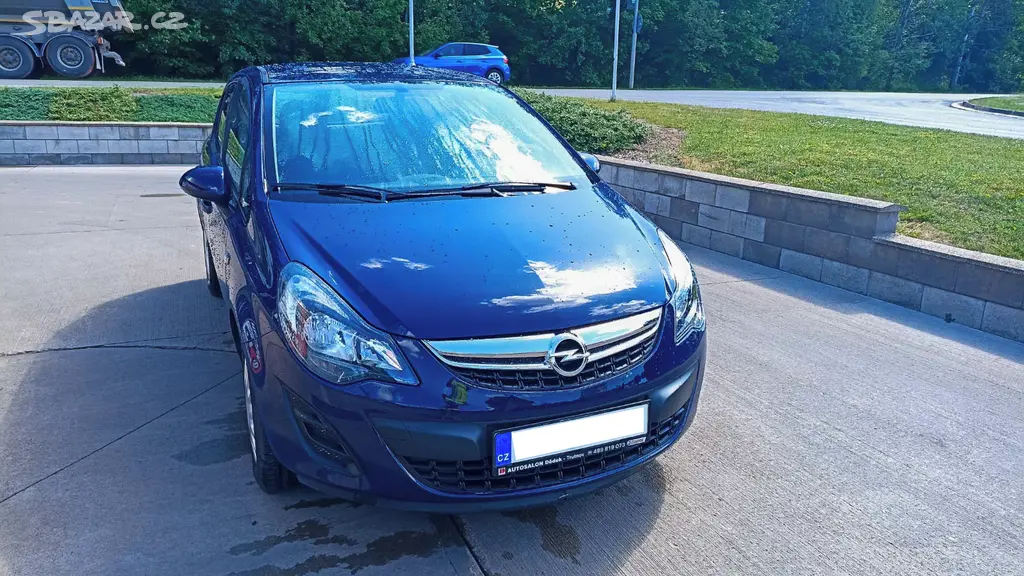 Opel Corsa 1,2 benzin, 2015, 52000 km - fotka 4