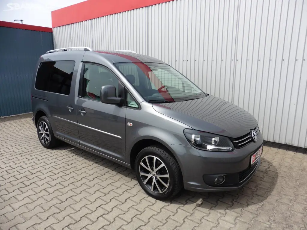 Volkswagen Caddy, 1,6 TDI Cup, Aut.klima, ... - fotka 2