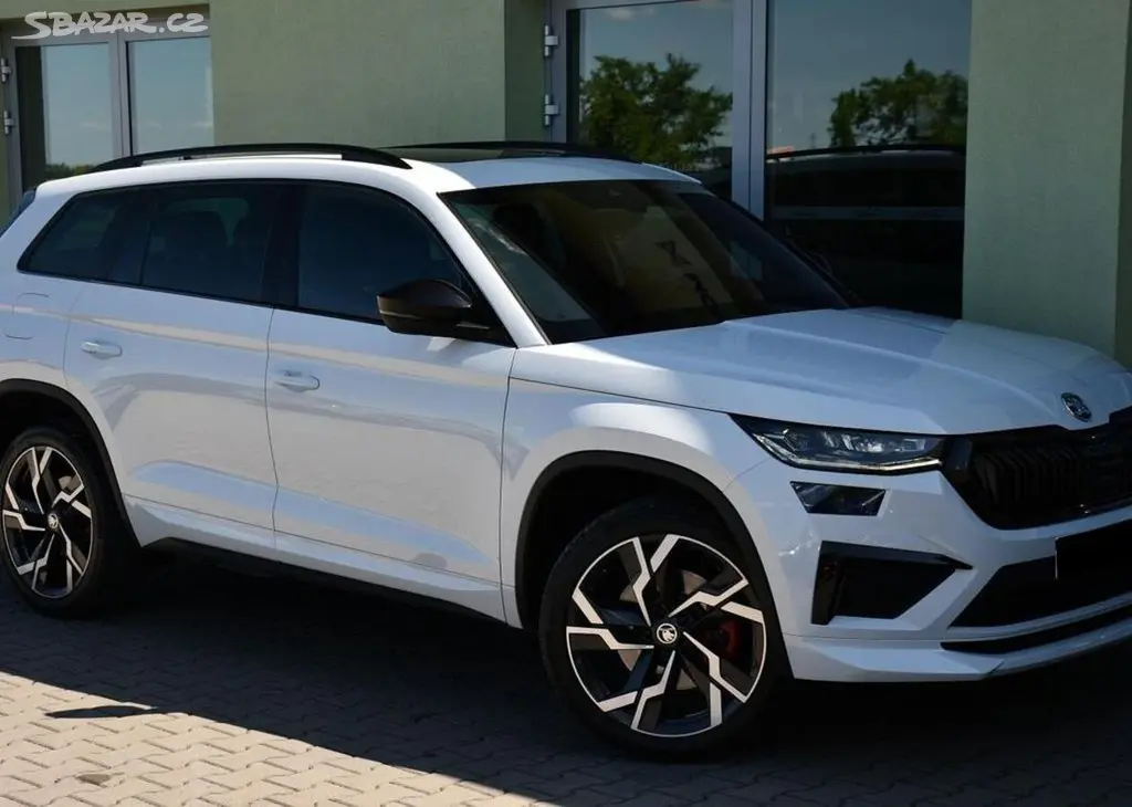 Škoda Kodiaq 2.0TSi RS 4X4 PANO DSG 1M ČR 180 kw - fotka 2