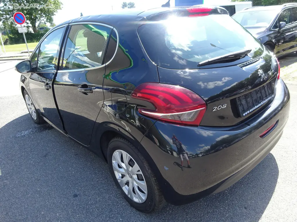 PEUGEOT 208 1,6 HDI, GARANCE KM - fotka 4