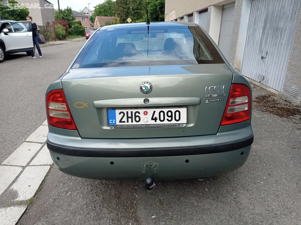 Škoda Octavia 1,9 TDI 66 KW - fotka 4