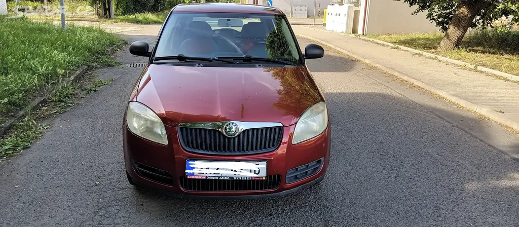 Škoda Fabia 2 1.2 HTP 44 kW - fotka 5