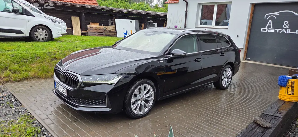 Škoda Superb combi, L&K, tažné, záruka