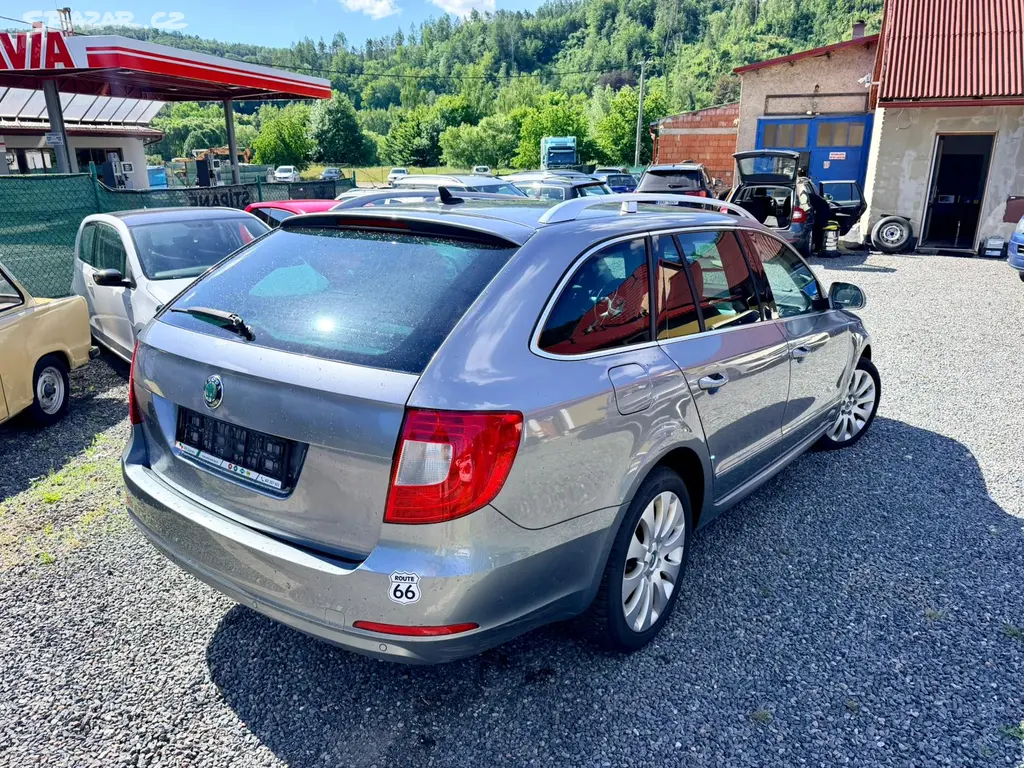 Škoda Superb Combi 1.4 TSI nové rozvody, serviska - fotka 3