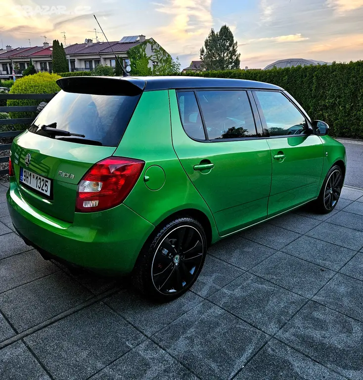 ŠKODA FABIA RS 1.4TSI 132KW! NOVÉ ROZVODY A STK! - fotka 2