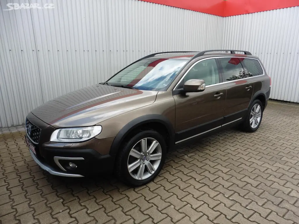 Volvo XC70, 2,4 D5 Summum AWD A/T 162kW
