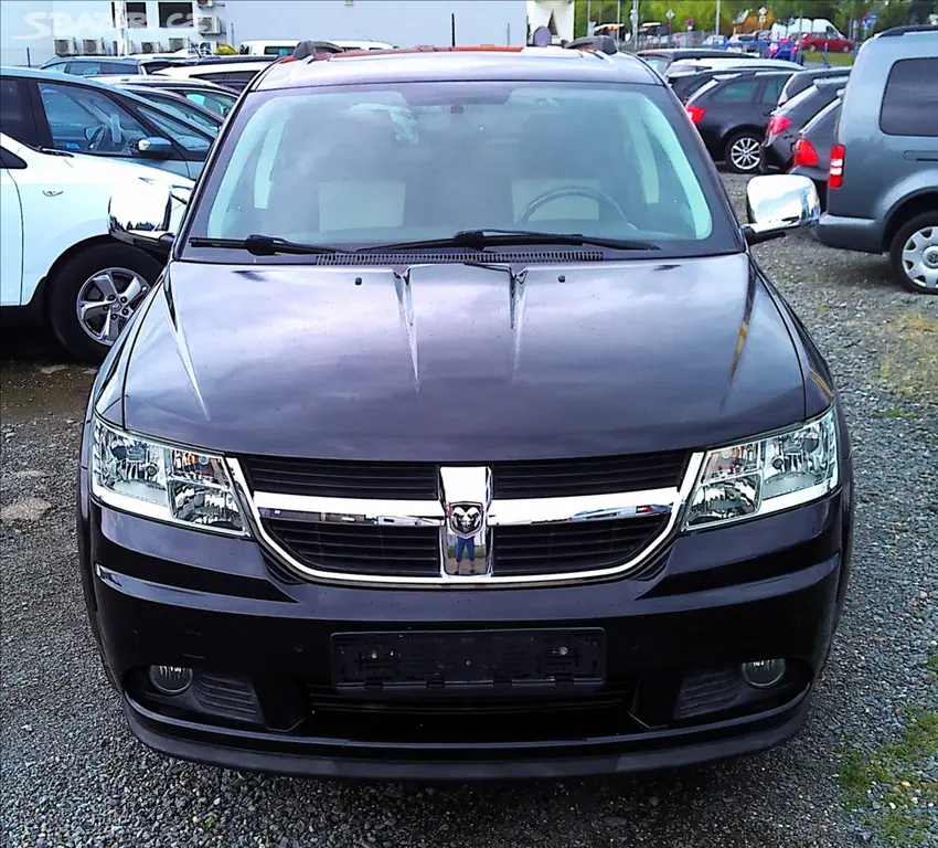 Dodge Journey, 2,4 i SXT DUAL VVT SERVISKA - fotka 4