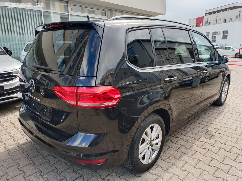 Volkswagen Touran 2.0 TDI 110kW DSG Tažné - fotka 6