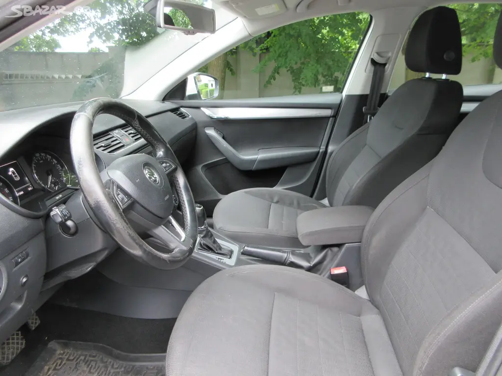 Škoda Octavia 1.6TDi 77Kw, Eleg. DSG, Motor KO - fotka 5