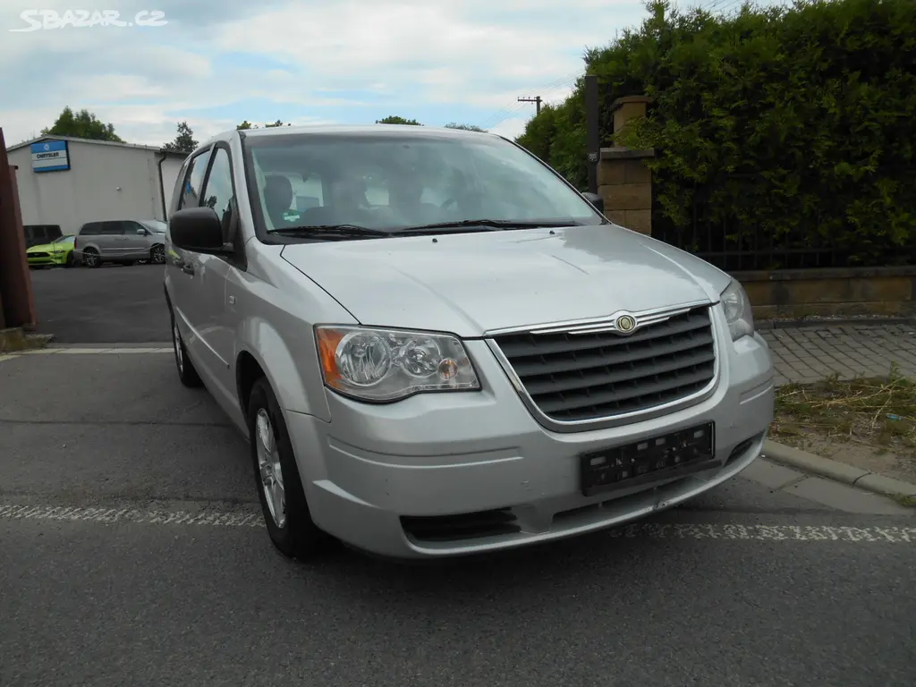 Chrysler Grand Voyager RT 3.8 V6 EU 2009 - fotka 6
