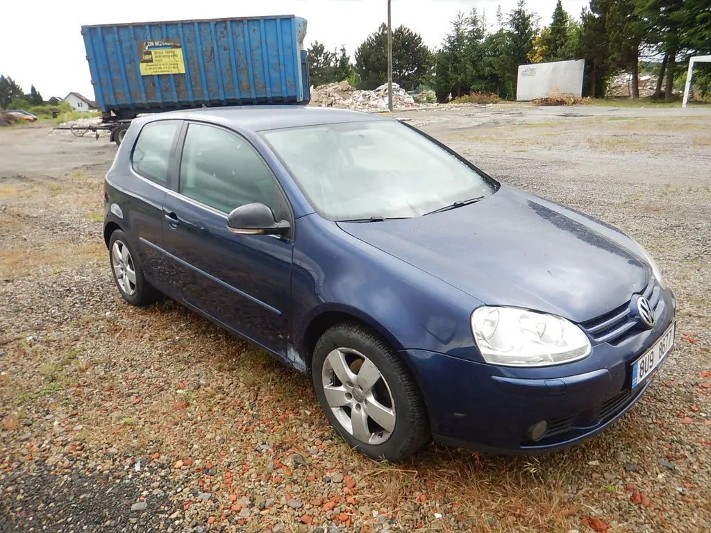 Volkswagen Golf, 1.9 TDi 77 kw - fotka 5