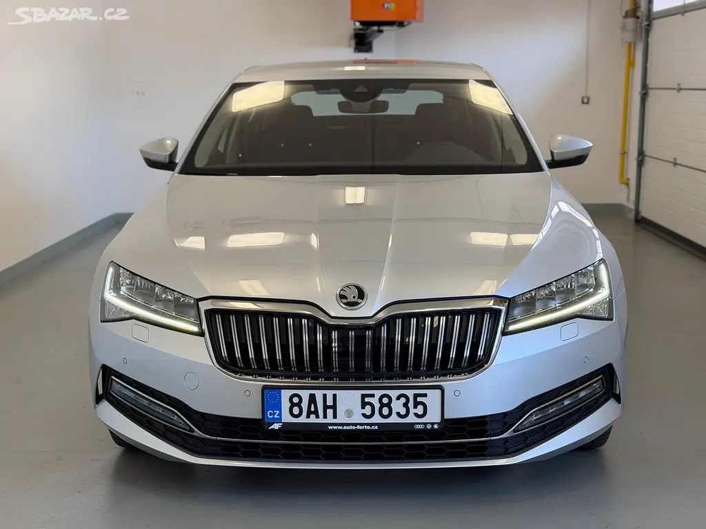 Škoda Superb, STYLE 2,0 TDI 110kW Tažné - fotka 3