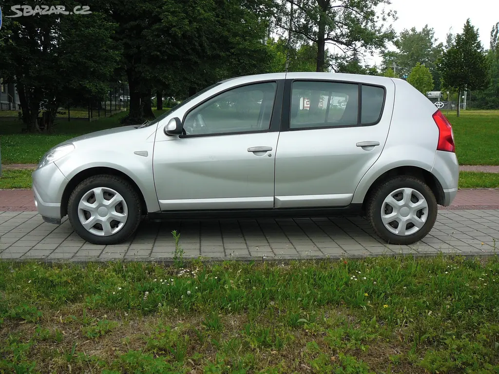 Dacia Sandero, 14MPI 1MAJ ČR - fotka 3