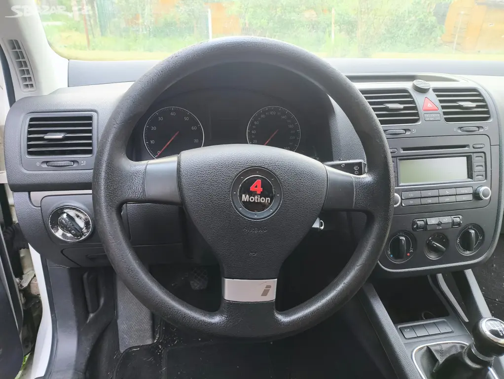 Volkswagen golf 5 2.0 FSI 4-MOTION 4x4 - fotka 6