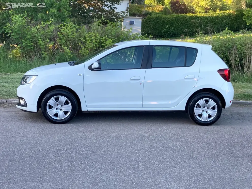 Dacia Sandero, 0,9 TCe koup ČR, 1.m.servis.k. - fotka 6