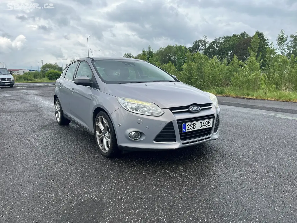 Ford Focus Mk3 1.6 EcoBoost 110 kW Titanium - fotka 3