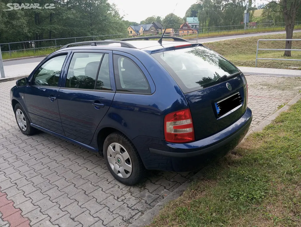 Škoda fabia combi - fotka 2