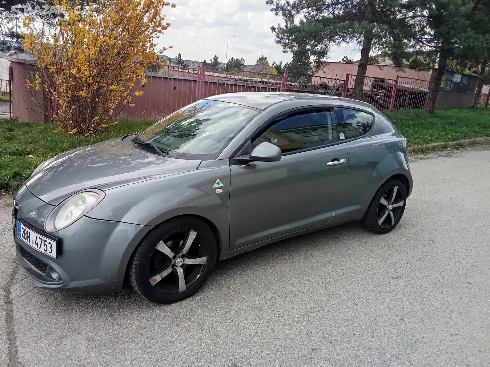 Alfa Romeo Mito pěkná bez koroze, spotřeba 5 litrů - fotka 3