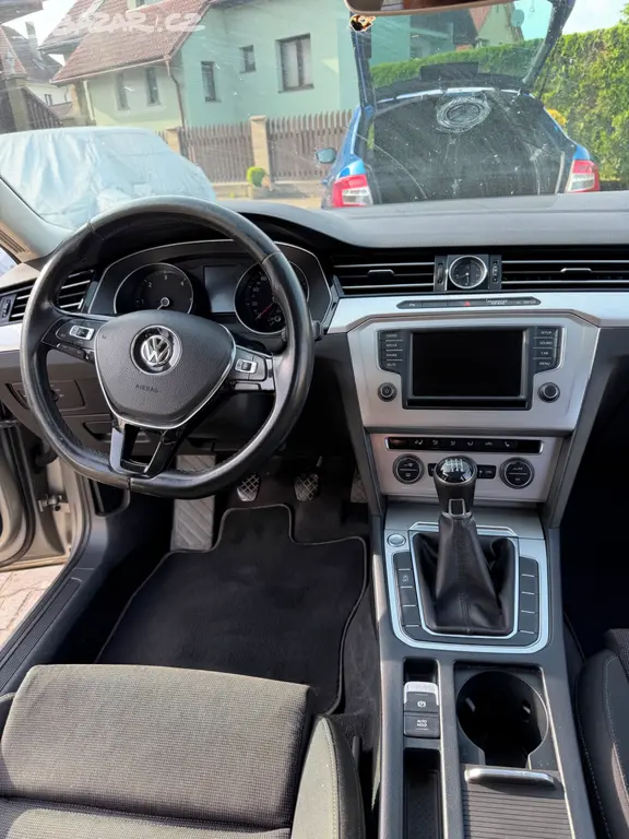 Volkswagen Passat B8 2.0 TDI 110kW - fotka 6