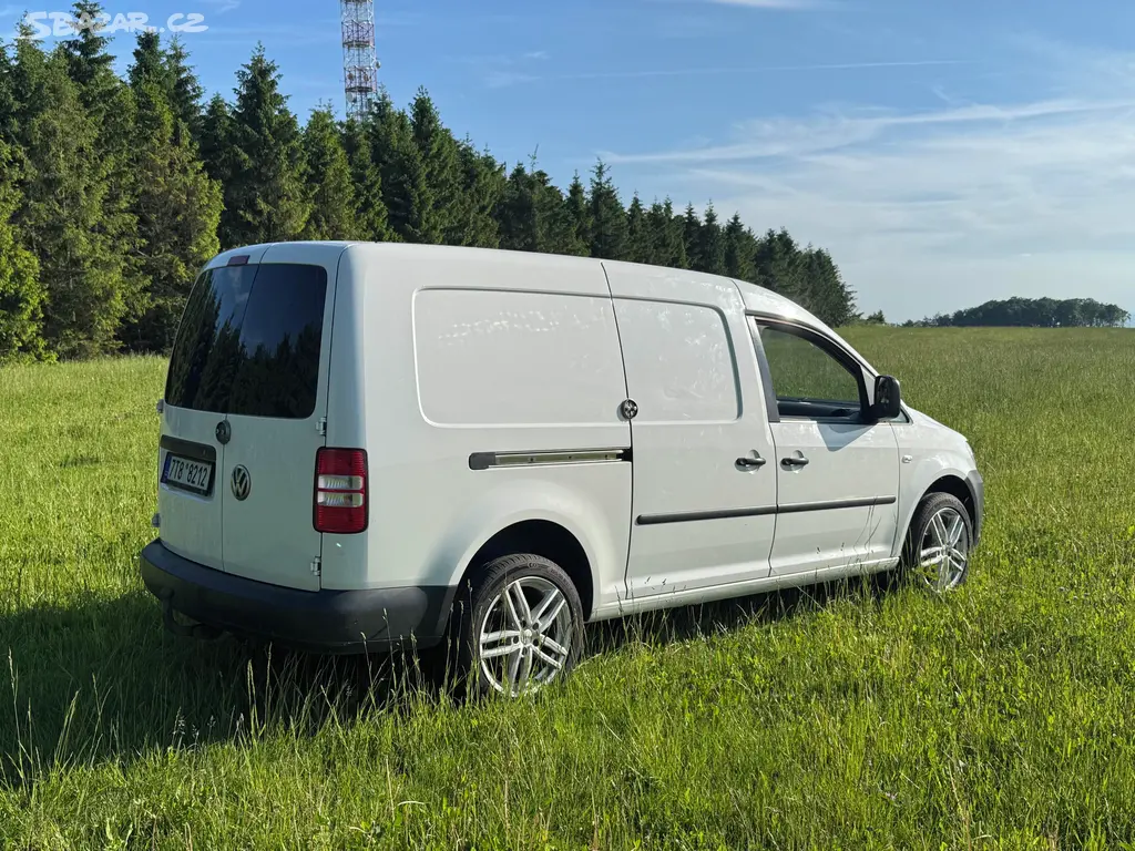 VW Caddy maxi - fotka 4