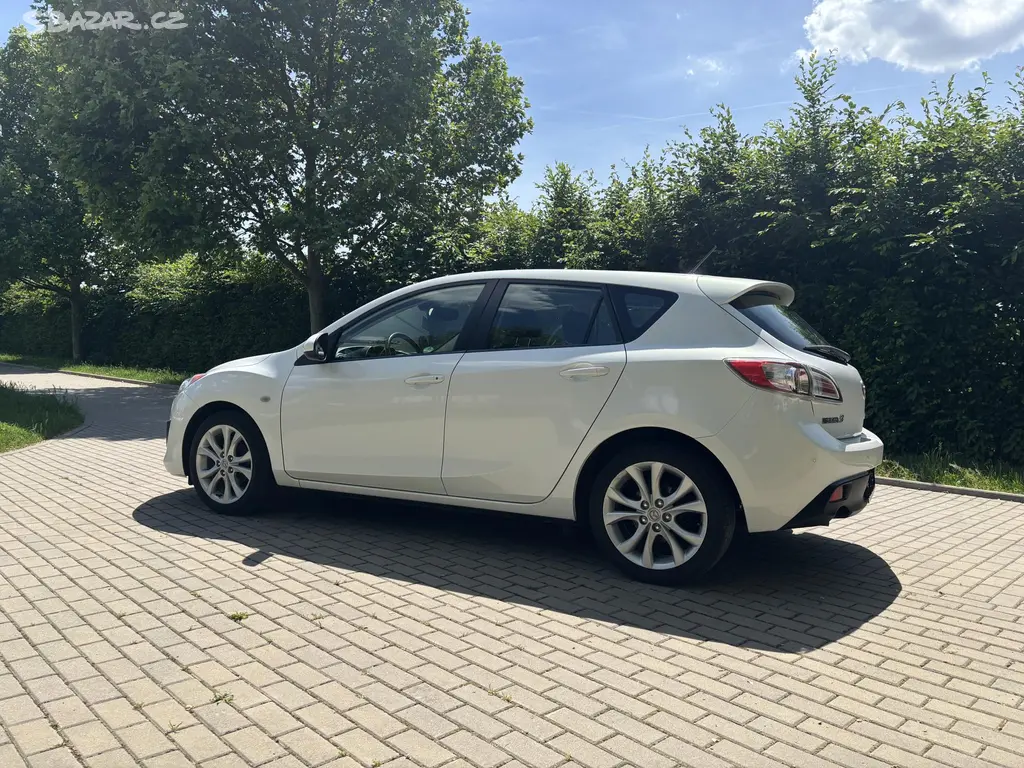Mazda 3, 1.6 Active Plus - fotka 5