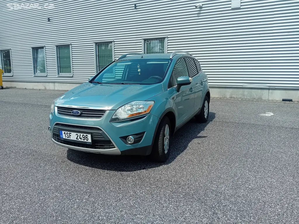 Ford Kuga 2,0TDCI 100KW 4x4 TREND